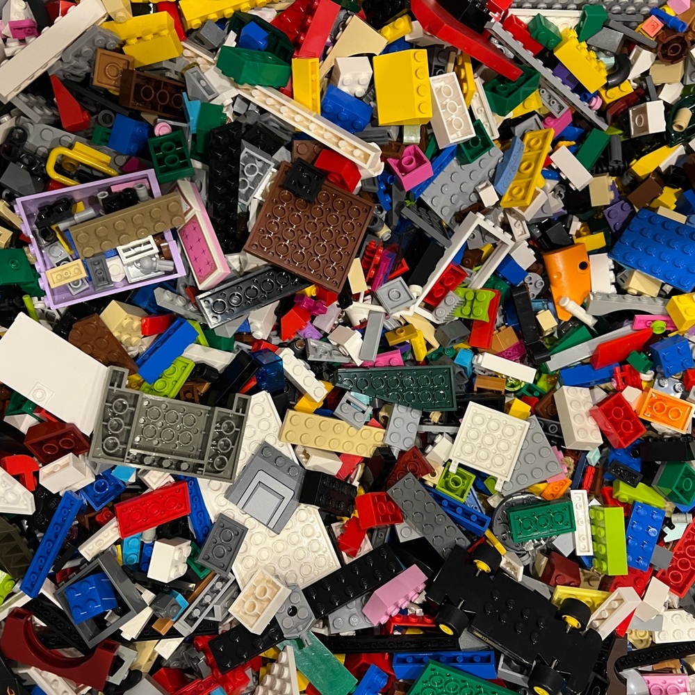 4lbs Genuine LEGO - Bulk Bricks Parts Pieces Lot - Choose Boy or Girl Box - Picture 2 of 11